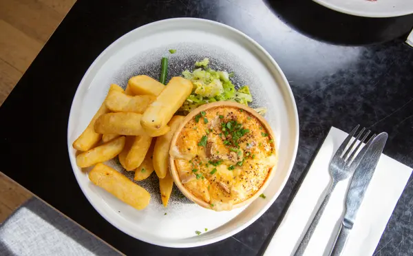 The Crown at Woodbridge lunch